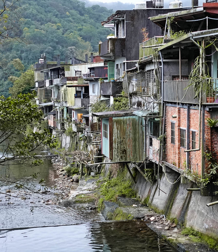 Houses at the River in MuDan